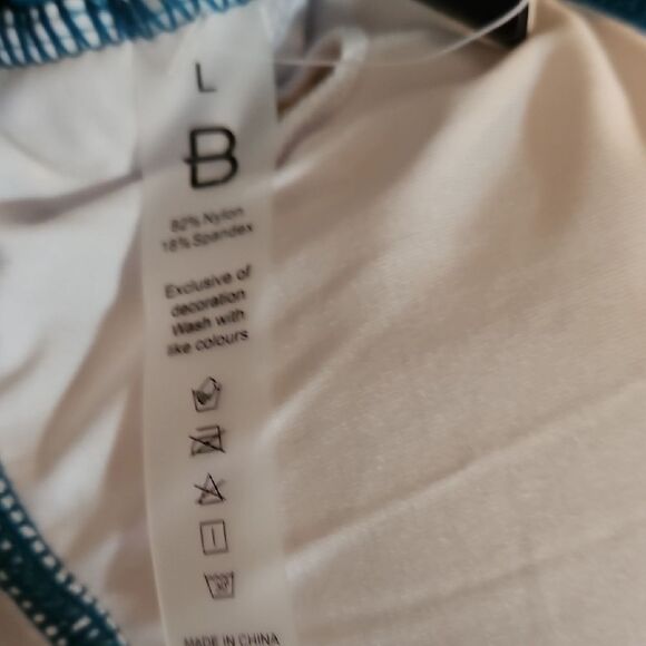 Blue One Piece Swimwear with Sleek Design - Picture 7 of 7